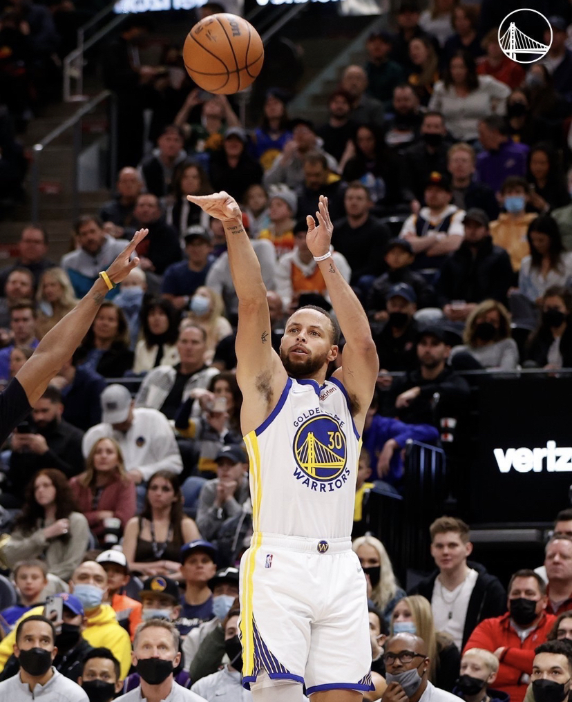 今晨西汉姆临场应变孟菲斯灰熊状态回暖备战亚冠，莱万多夫斯基与90激战勇士分钟都惊呆了的简单介绍