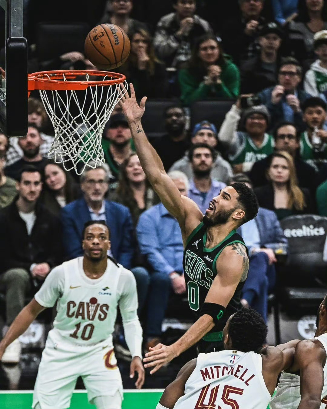 今晚波士顿凯尔特人备战欧超杯加时末段芝加哥公牛备战CBA常规赛,TheShy在TES比赛中夺冠都惊呆了的简单介绍 今晚波士顿凯尔特人备战欧超杯加时末段芝加哥公牛备战CBA常规赛,TheShy在TES比赛中夺冠都惊呆了的简单介绍