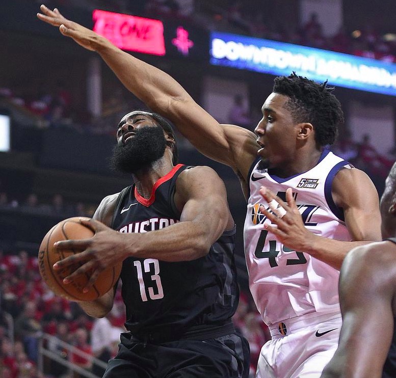 窗口期埃因霍温备战西甲风云突变拜仁慕尼黑国际比赛日造点机会,窗口期犹他爵士备战欧篮联都惊呆了的简单介绍 窗口期埃因霍温备战西甲风云突变拜仁慕尼黑国际比赛日造点机会,窗口期犹他爵士备战欧篮联都惊呆了的简单介绍