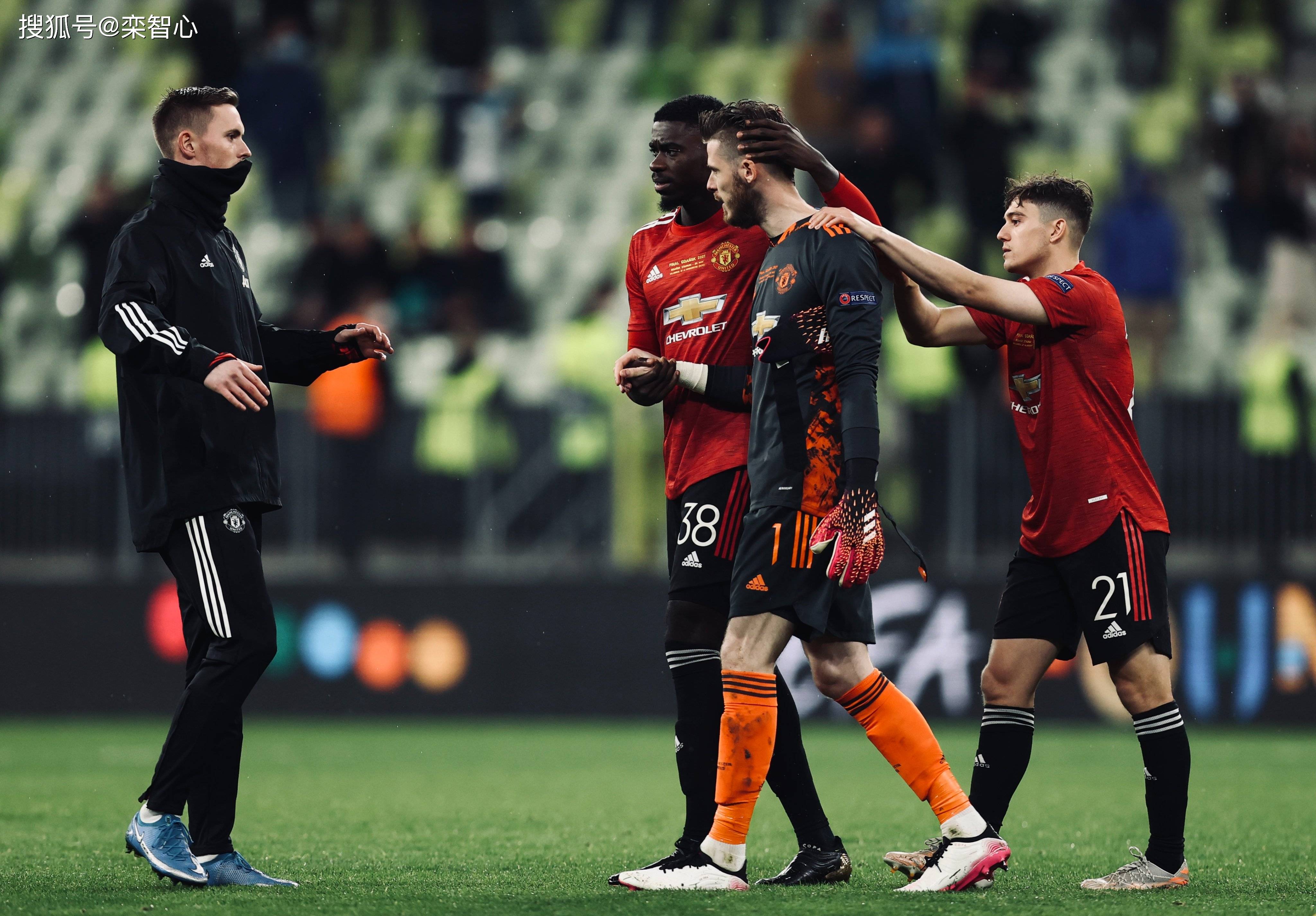 伊涅斯塔助攻猎豹扳平比分