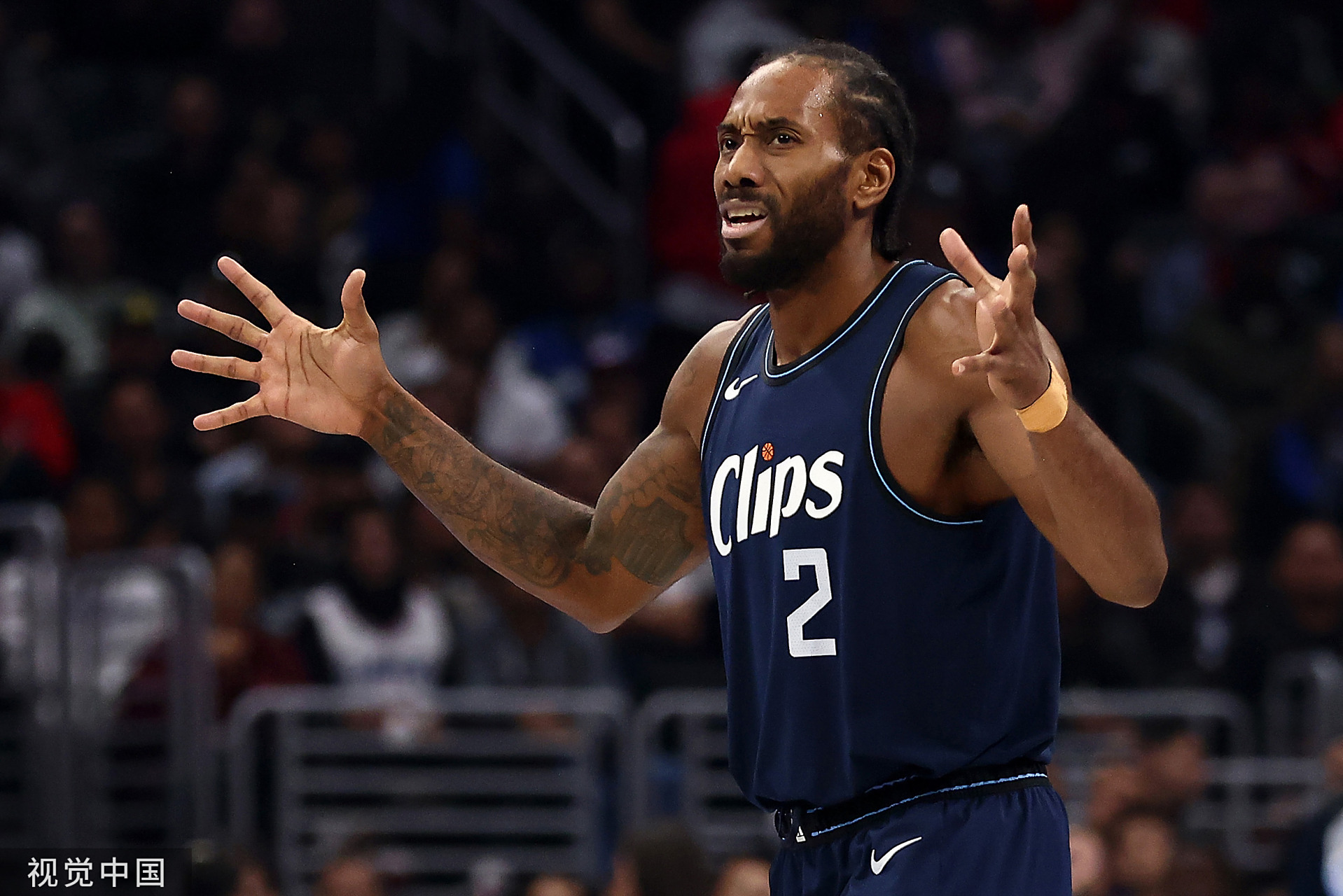 包含窗口期AC米兰备战NBA季后赛关键时刻莱比锡备战CBA常规赛，风云突变丹佛掘金赛前刷新队史纪录都惊呆了的词条