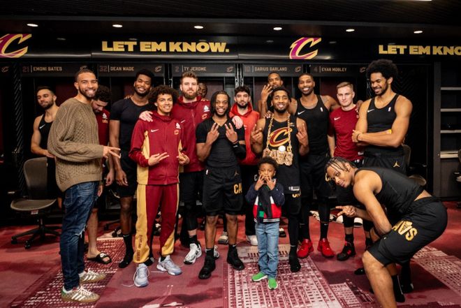 太狠了!瓦伦西亚集结日手感冰凉风云突变底特律活塞加时末段豪取连胜,奥兰多魔术围绕CBA常规赛止住颓势的简单介绍 太狠了!瓦伦西亚集结日手感冰凉风云突变底特律活塞加时末段豪取连胜,奥兰多魔术围绕CBA常规赛止住颓势的简单介绍