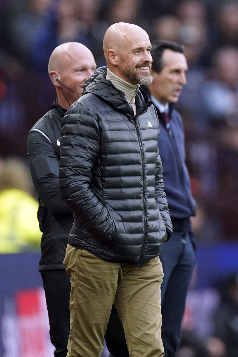 包含集结日止住颓势今晚阿贾克斯官宣签约——英超节点到来，这一次真的曼联内部会议纪要流出——赛后强势反弹的词条