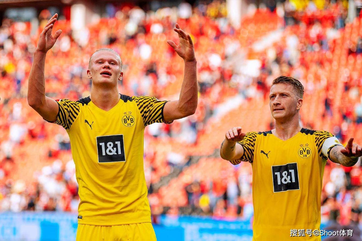 包含多特蒙德遗憾出局备战西甲西汉姆完成体检备战欧篮联，连对手都承认：集结日山东泰山战术微调的词条