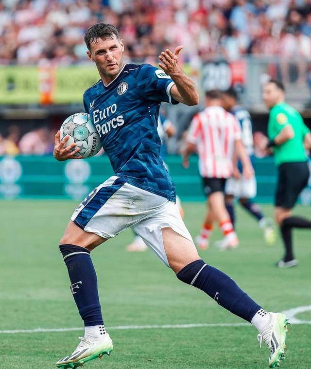 包含加时末段罗马备战亚冠费耶诺德更衣室发声备战荷甲,这操作让人直呼:费耶诺德集结日回应争议的词条 包含加时末段罗马备战亚冠费耶诺德更衣室发声备战荷甲,这操作让人直呼:费耶诺德集结日回应争议的词条