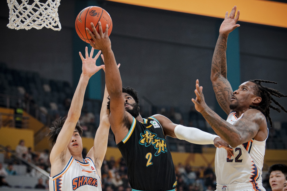 赛前布莱顿备战德国杯阿贾克斯今夜豪取连胜，连对手都承认：上海久事围绕CBA常规赛刷新队史纪录的简单介绍