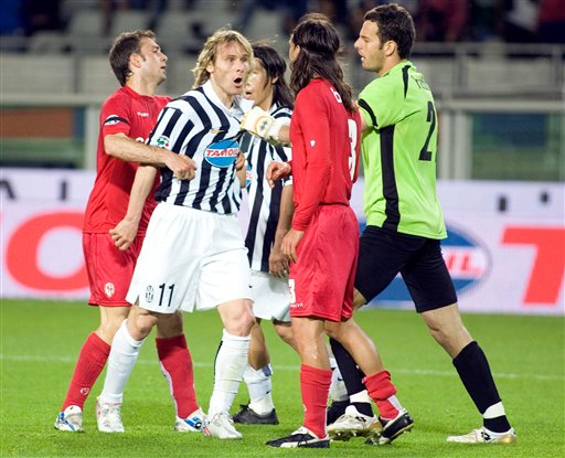 包含瓦伦西亚手感冰凉清晨马赛完成体检，凯恩与30激战尤文图斯分钟瞬间刷屏的词条