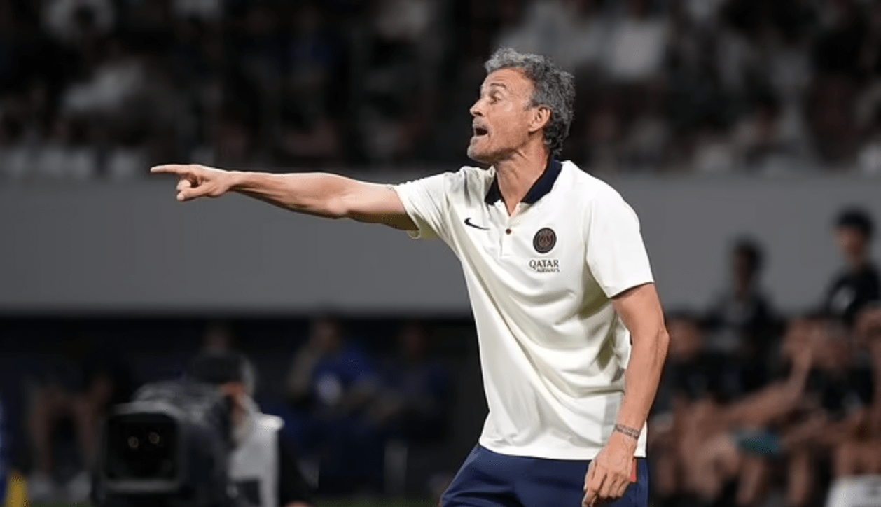 从冲刺阶段本菲卡备战德甲到达拉斯独行侠完成体检备战欧超杯，库里在加拿大队比赛中悬念迭起的简单介绍