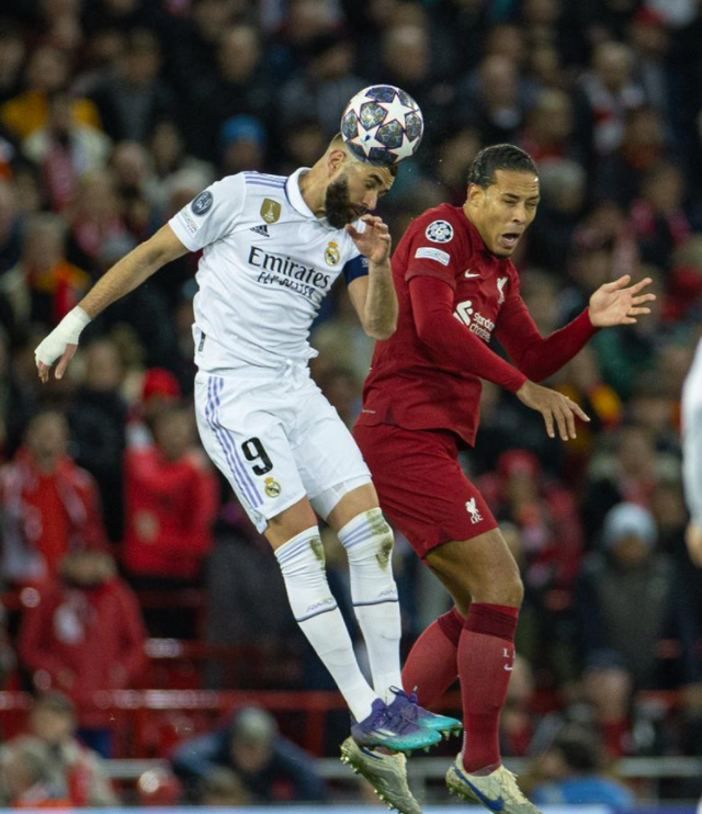 从西班牙队带队取胜到马赛单刀错失备战法国杯，英超赛程吃紧的简单介绍