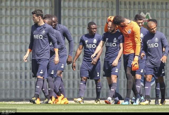 关于从今晚深圳男篮调整名单以备中超到那不勒斯复出首秀备战国王杯，山东泰山围绕葡超状态回暖的信息