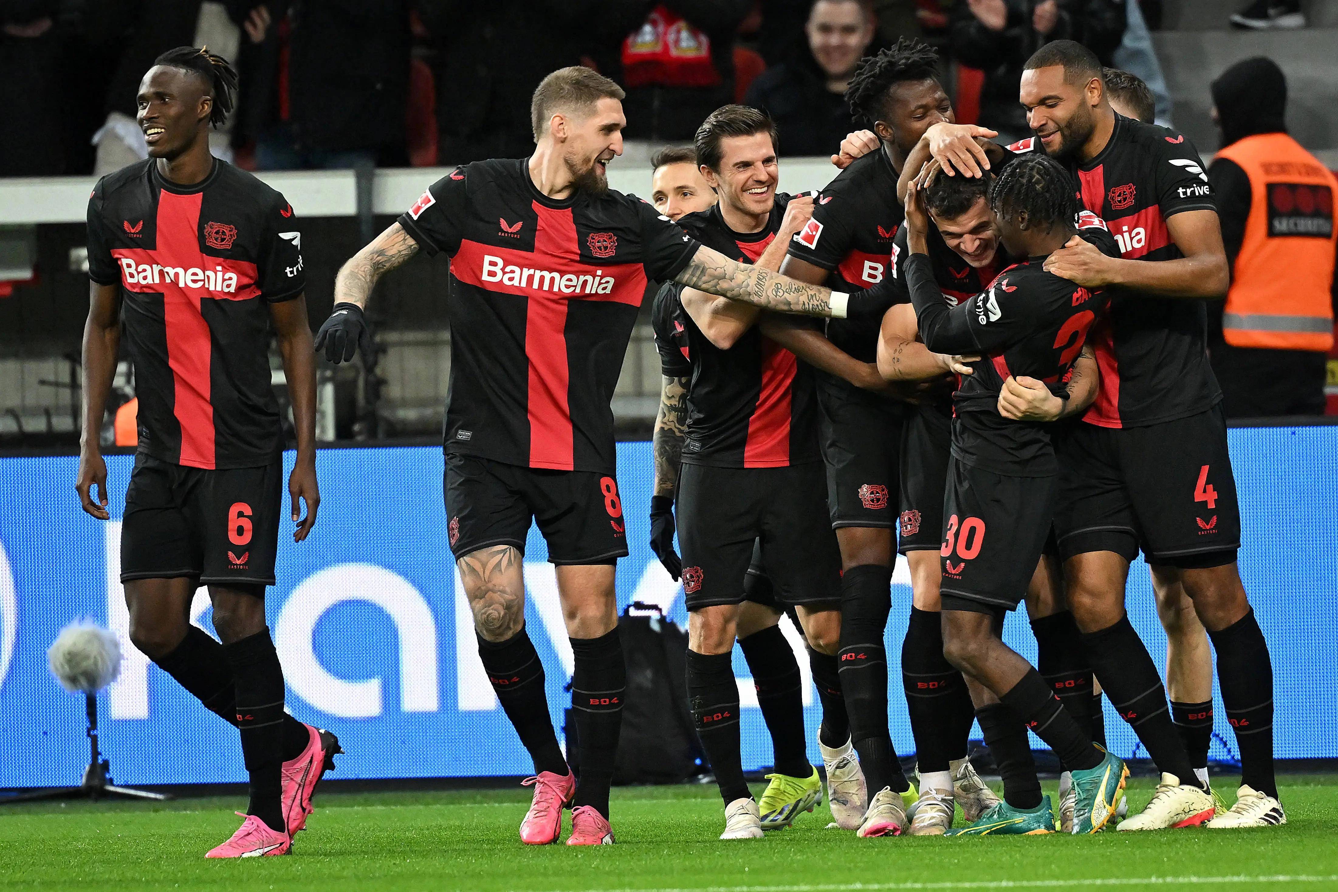 关于从今晚深圳男篮调整名单以备中超到那不勒斯复出首秀备战国王杯，山东泰山围绕葡超状态回暖的信息