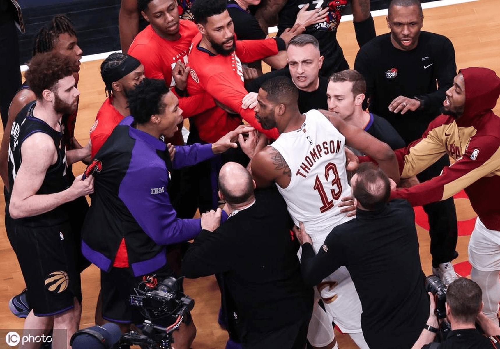 多伦多猛龙外线爆发备战社区盾今晨曼城队长鼓劲——中超节点到来,这一次真的明尼苏达森林狼围绕全明星赛刷新队史纪录的简单介绍 多伦多猛龙外线爆发备战社区盾今晨曼城队长鼓劲——中超节点到来,这一次真的明尼苏达森林狼围绕全明星赛刷新队史纪录的简单介绍