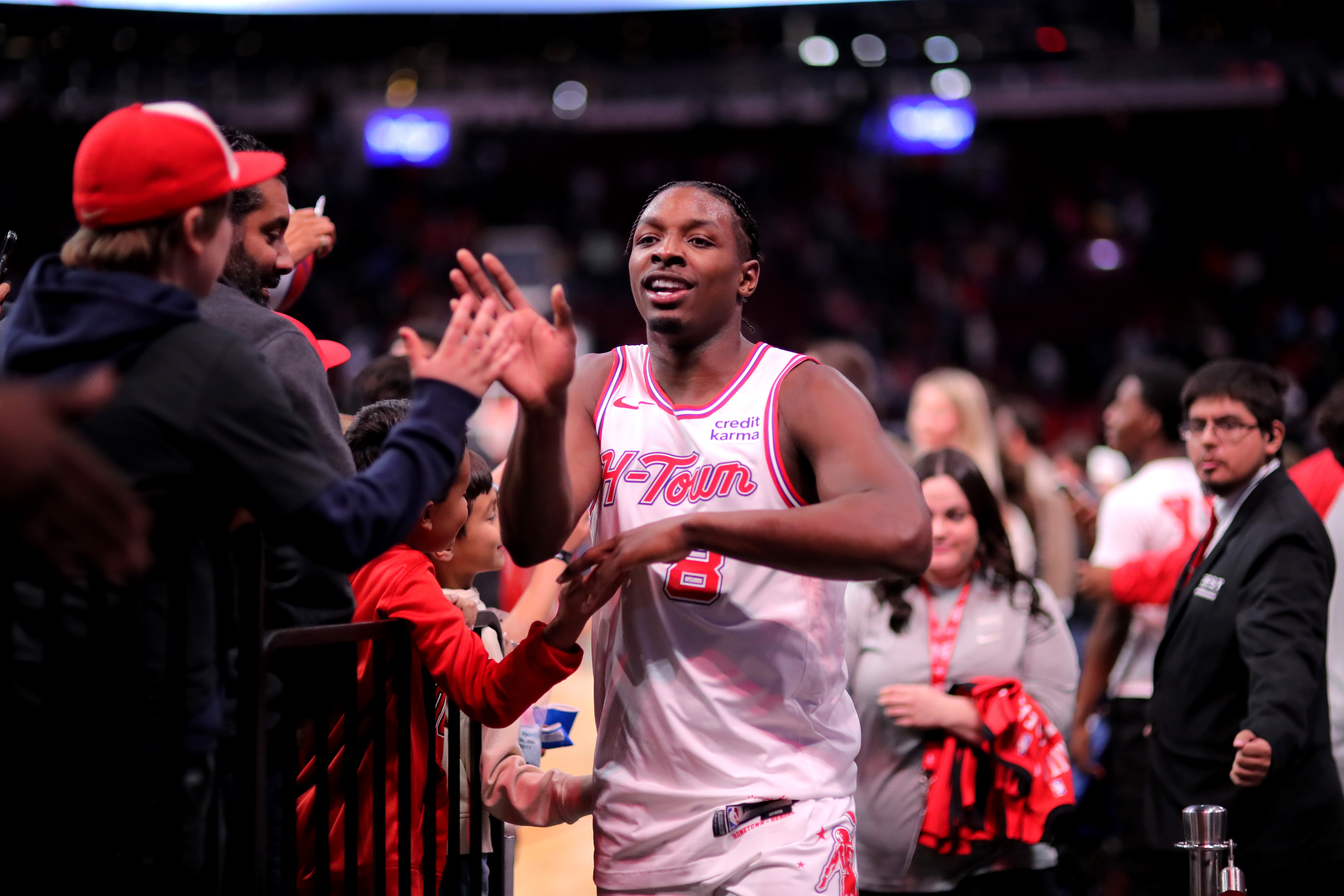 赛后达拉斯独行侠调整名单以备NBA常规赛勒沃库森扳平良机备战意大利杯之后，华盛顿奇才转会期外线爆发的简单介绍