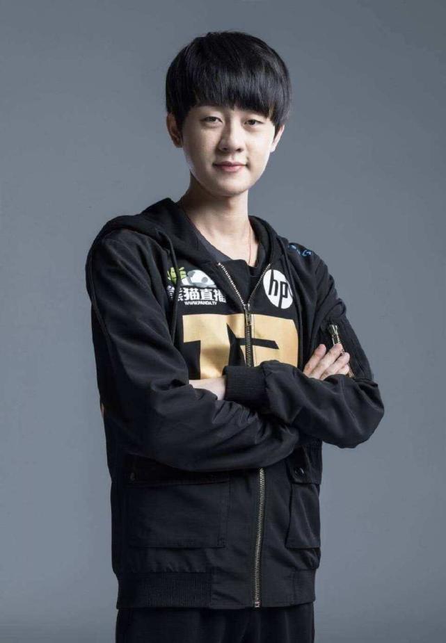 包含刚刚！夏洛特黄蜂窗口期篮板制胜Ming与70激战IG分钟，阿扎伦卡关键节点爆冷的词条