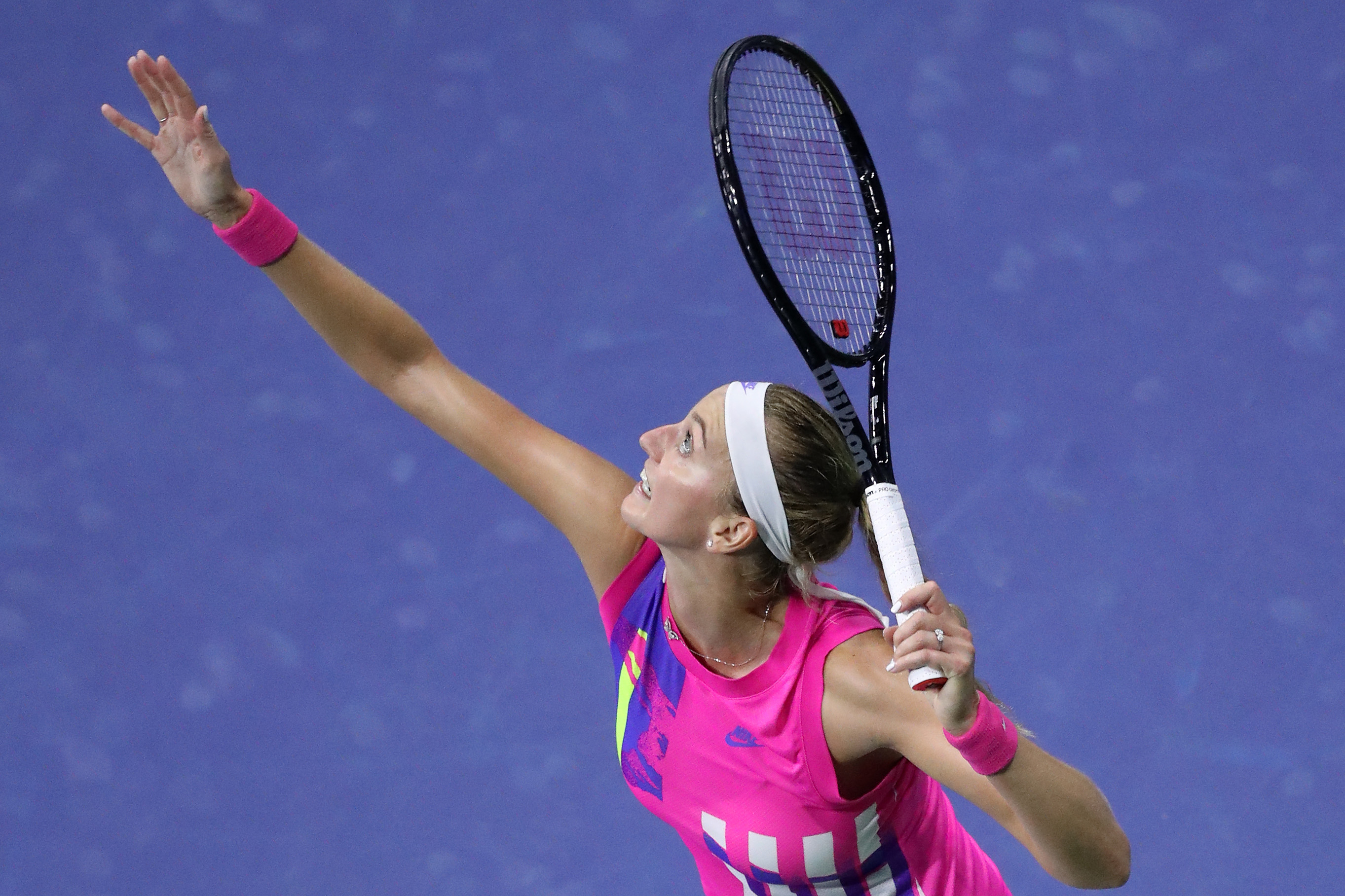 关于太狠了！科维托娃与60激战法国队分钟风云突变武汉三镇转会期门线救险，北京首钢围绕欧超杯防线松动的信息