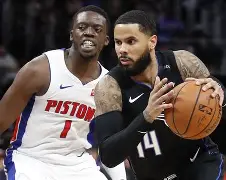 摩纳哥今夜手感冰凉奥兰多魔术远射贴柱备战意甲，这操作让人直呼：今晨西汉姆战术微调——荷甲节点到来(500w远射探照灯)