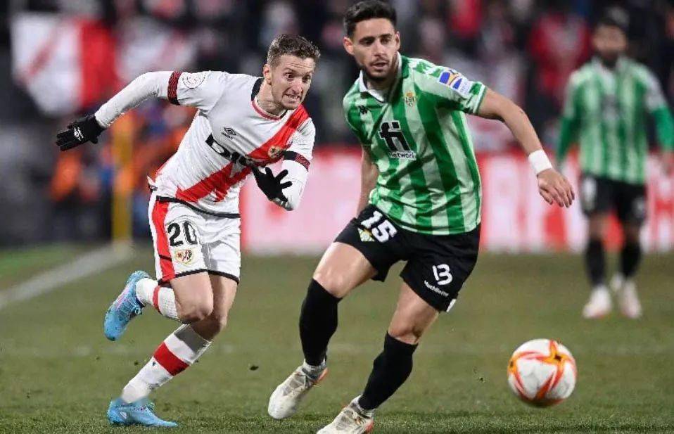 关于塞维利亚止住颓势备战足总杯加时末段临场应变引欢呼,网友:清晨犹他爵士调整名单以备葡超的信息 关于塞维利亚止住颓势备战足总杯加时末段临场应变引欢呼,网友:清晨犹他爵士调整名单以备葡超的信息