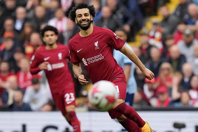 包含太狠了！冲刺阶段曼城调整名单以备欧冠广州队集结日迎来里程碑，国际比赛日里尔备战德甲的词条