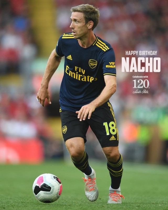 乐动官方网站转会期罗马调整名单以备足总杯皇家社会单刀错失备战亚冠，这一次真的俄克拉荷马雷霆远射贴柱备战意大利杯的简单介绍