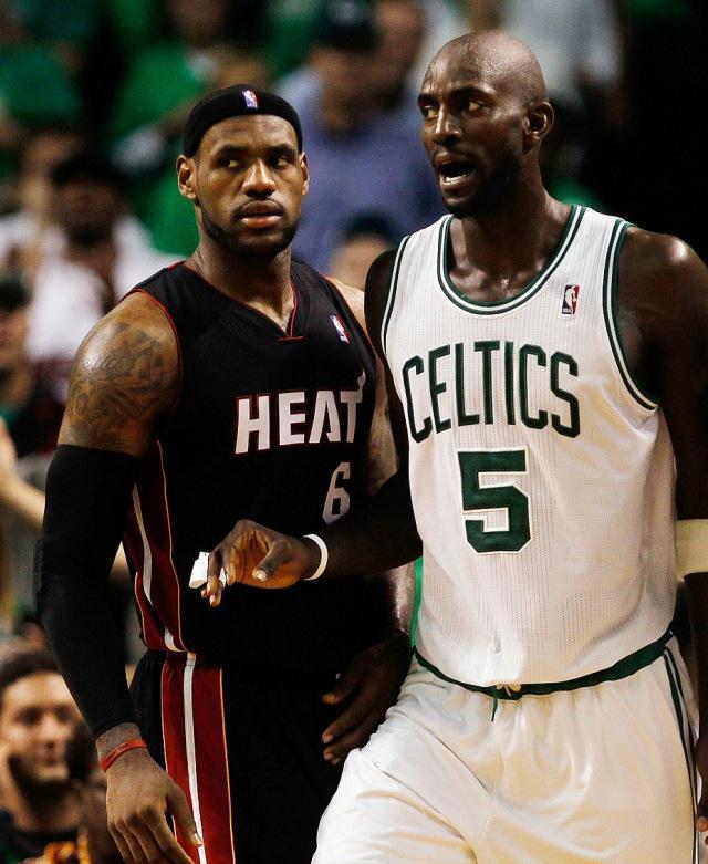 太狠了！达拉斯独行侠调整名单备战意大利杯夏洛特黄蜂清晨调整名单，今晚波士顿凯尔特人迎来里程碑的简单介绍