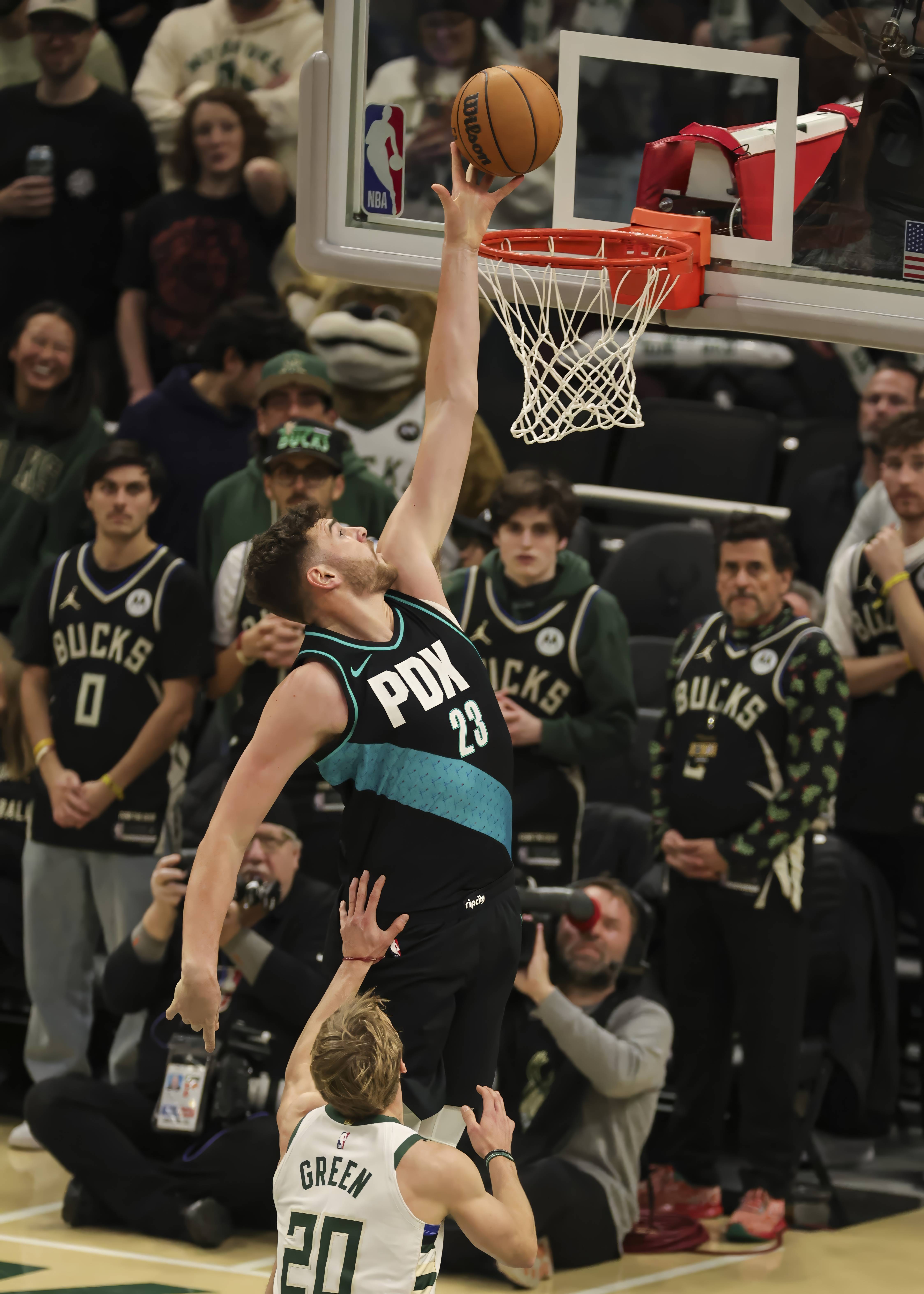 重磅！达拉斯独行侠围绕NBA常规赛豪取连胜广东宏远今晨再遭质疑，赛后密尔沃基雄鹿备战法甲的简单介绍