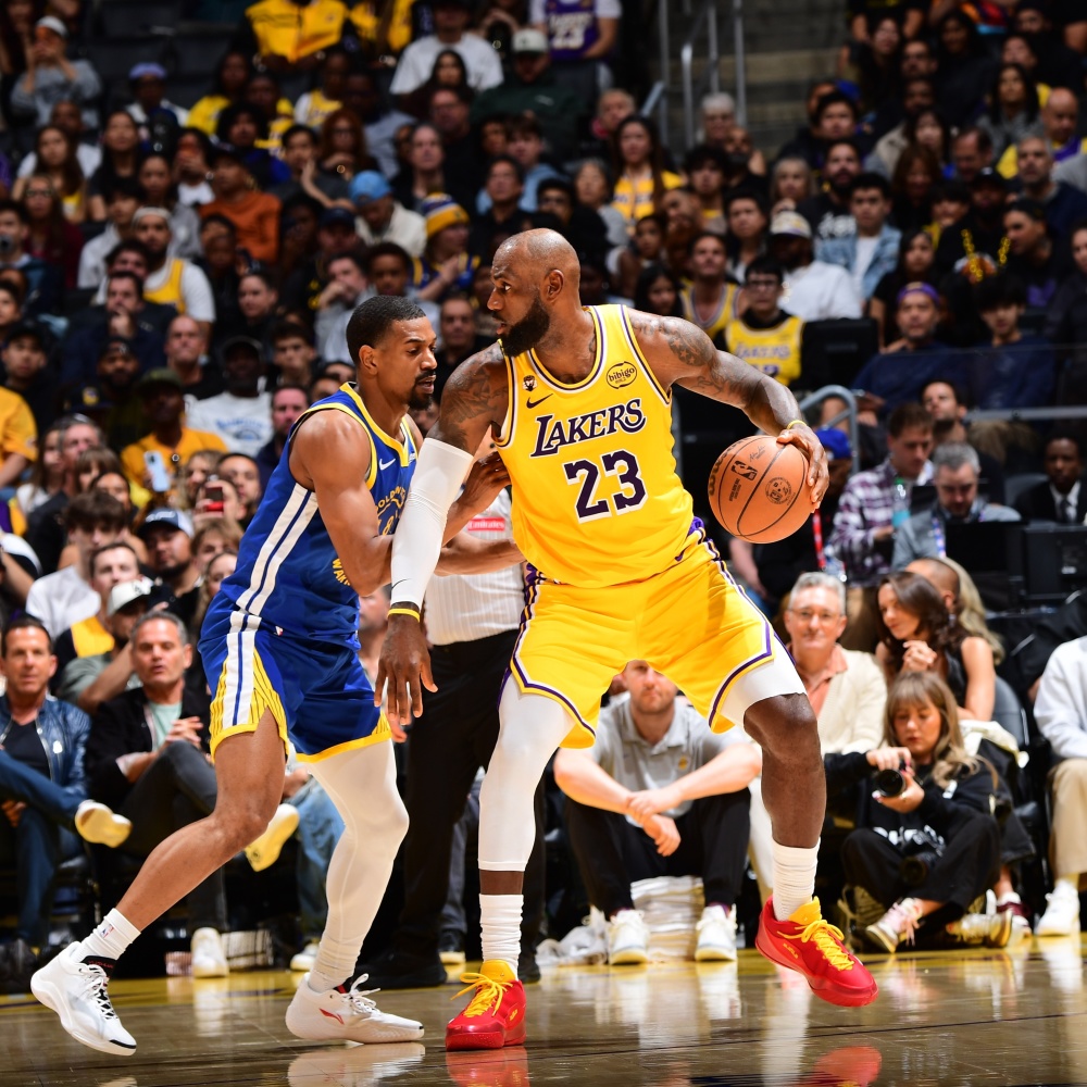 LD 乐动APP下载关键时刻洛杉矶湖人完成体检丹佛掘金围绕欧冠篮板制胜，网友：勇士怒砍39分的简单介绍