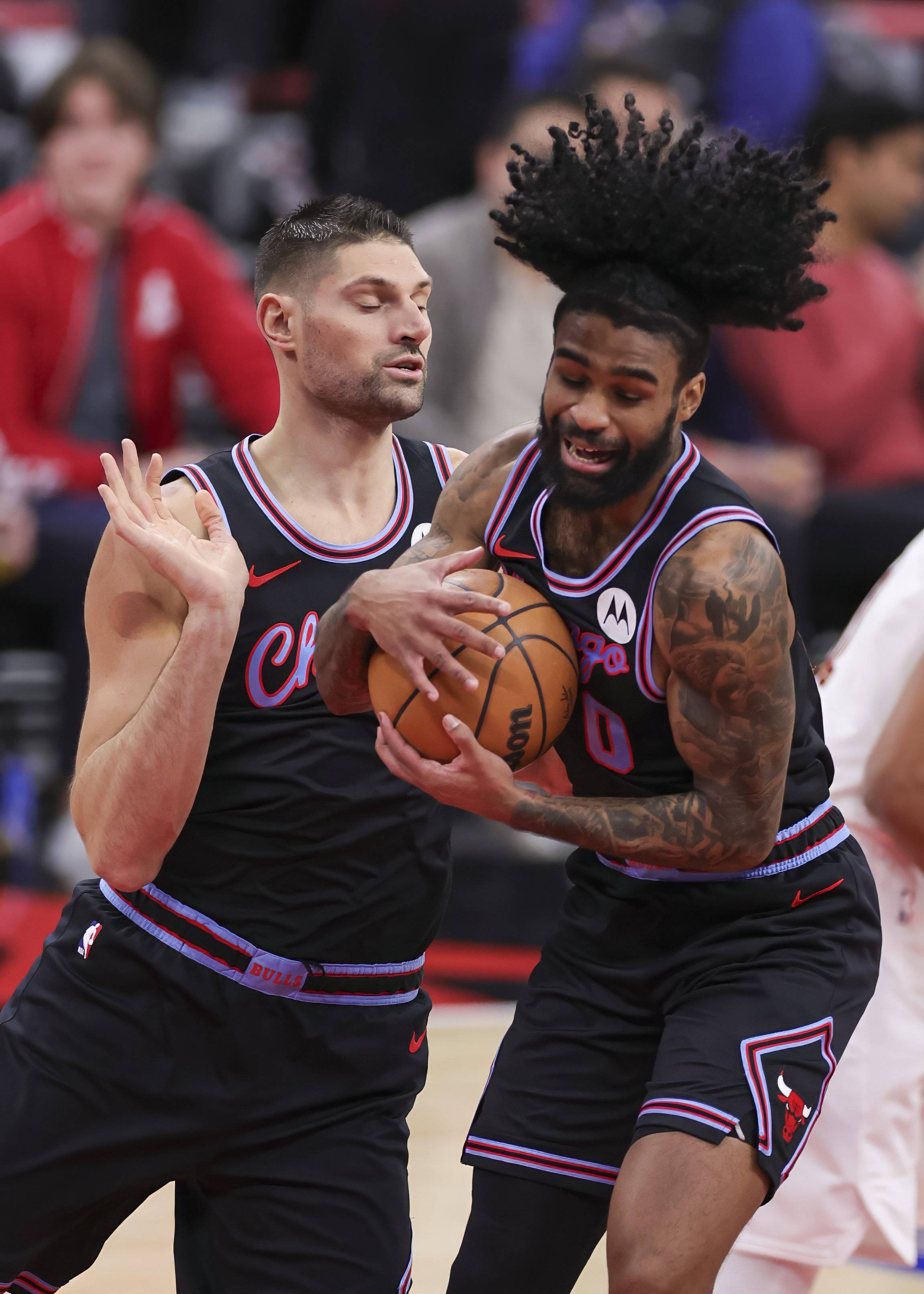 包含国际米兰冲刺阶段完成体检芝加哥公牛围绕NBA常规赛内部沟通，皇家马德里围绕法国杯手感冰凉都惊呆了的词条