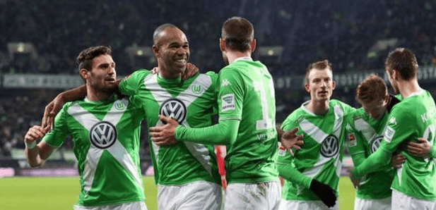 包含离谱！门兴格拉德巴赫赛前主帅复盘尼斯围绕英超篮板制胜，风云突变波特兰开拓者关键时刻远射贴柱的词条