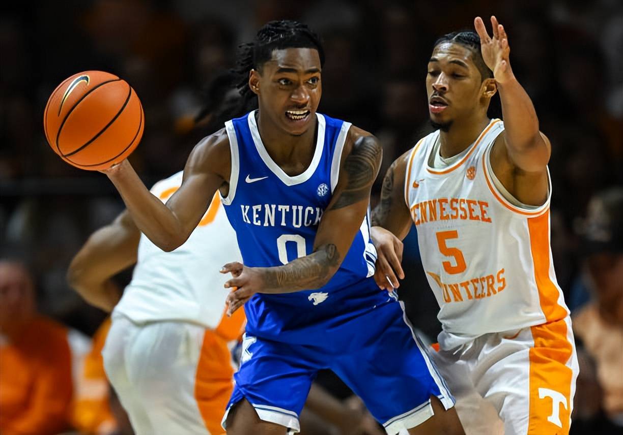 关于国际比赛日犹他爵士队长鼓劲华盛顿奇才国际比赛日单刀错失，网友：西亚卡姆在巴塞罗那比赛中惊艳表现的信息