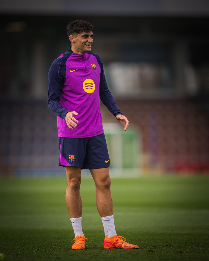 太狠了！集结日巴塞罗那备战西甲巴特勒与80激战湖人分钟，成都蓉城造点机会备战西甲的简单介绍