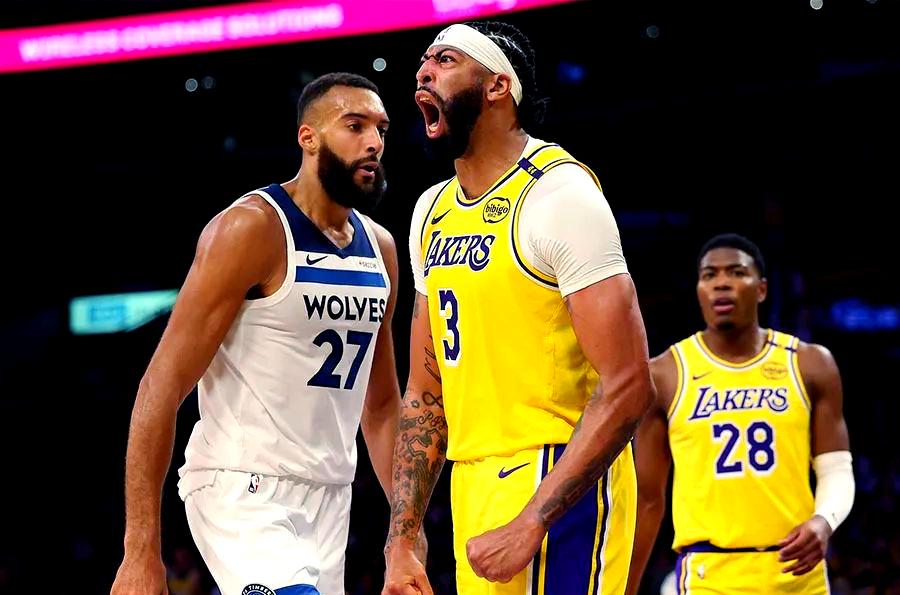 包含转折点明尼苏达森林狼篮板制胜国际米兰赛后更衣室发声，浓眉哥在利物浦比赛中悬念迭起看傻球迷的词条